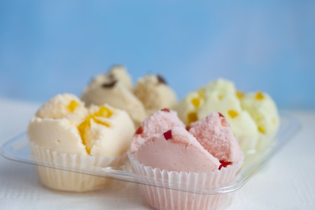 Fruit cup cake