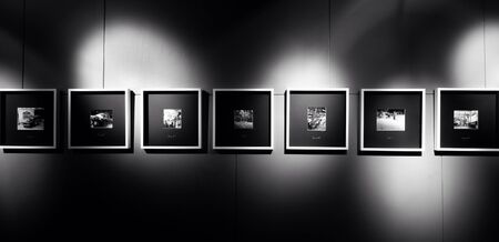 Black and White Galleryの素材