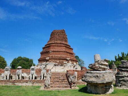 Ancient ruins of pagoda at Ayutthaya, Thailand. Ayutthaya province is a UNESCO World Heritage Site in Thailandの写真素材
