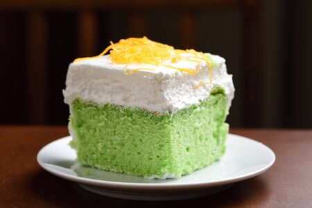 Green pandan cake and fresh creamの写真素材