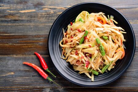 Thai food (Som Tum), spicy green papaya saladの写真素材