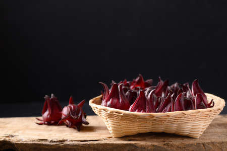 Fresh roselle (Hibiscus sabdariffa), Food coloring and ingredient in beverage, Herbal medicine for reduction in blood pressureの写真素材
