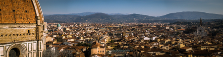 Landscape of Florence from the Giotto's Campanile, capturing the Dome of the Florence Cathedral (Cattedrale di Santa Maria del Fiore), Basilica of the Holy Cross (Basilica di Santa Croce) and the Great Synagogue of Florence (Tempio Maggiore Israelitico di Firenze)の写真素材