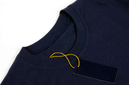 à¹ŒNavy blue crew neck t-shirt on white background.