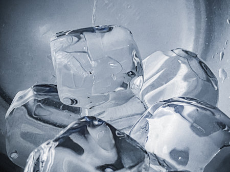 icecubes background,icecubes texture,icecubes wallpaper,ice helps to feel refreshed and cool water from the icecubes helps the water refresh your life and feel good.ice drinksの写真素材