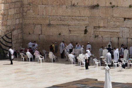 Jerusalem, Israel - April, 2022: Praying people in the Wailing Wall. Second Templeのeditorial素材