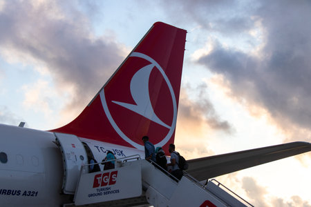 Istanbul - Turkey: 20 June 2022. The last passengers boarding the plane of Turkish Airlines. Air travelのeditorial素材