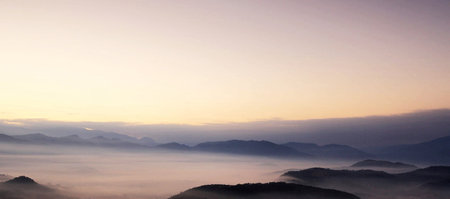 Landscape of mountain range in the morning at Doi Inthanon National Park, Chiang Mai, Thailandの写真素材