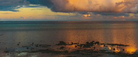 Panoramic view of the sea at sunset, Seychellesの写真素材