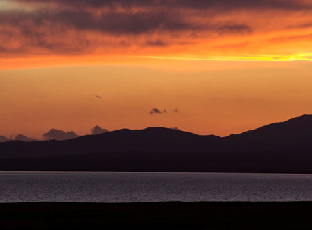 Sunset at Lake Titicaca, Puno, Peru, South Americaの写真素材