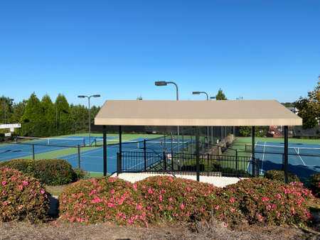 Tennis courts, rest areas and flower beds in Atlanta, Georgia.の写真素材