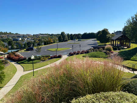 the view of a parking lot from afarの写真素材