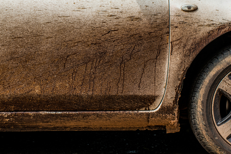 Asphalt on a white car difficult to clean dirty car,の写真素材