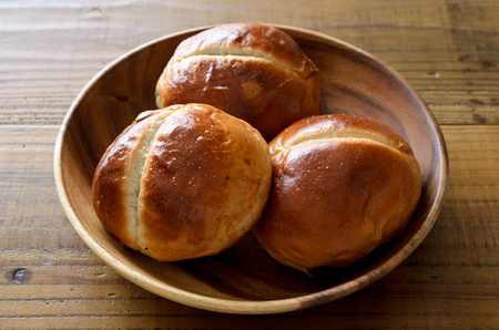 Raisin roll