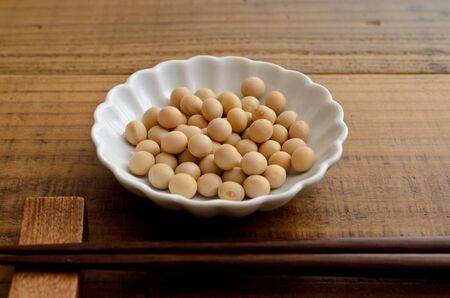 dried yellow soybeansの写真素材
