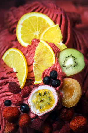 ice cream flavours mix berries with fruits topping