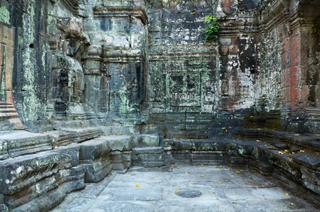 Carved on The enclosure wall is laterite with decorative sandstone coping. Preah Khan, Angkorの写真素材
