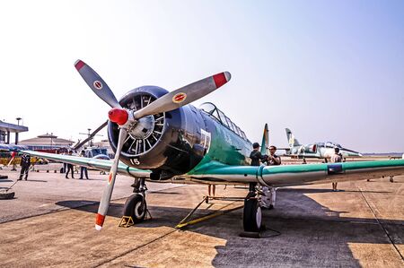 CHIANG MAI - APRIL 19 Airplane on display duringCentennial of the RTAF Founding Fatherのeditorial素材