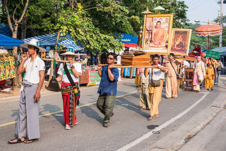 CHIANG MAI, THAILAND - MARCH 27 : Poy Sang Long festival, A Ceremony of boys to become novice monk, parade around township to Ku Tao temple on March 27, 2016 in Chiang mai, Thailand.のeditorial素材