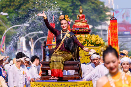 CHIANG MAI, THAILAND - APRIL 13, 2019 : Chiang mai Songkran festival.The tradition of bathing the Buddha Phra Singh marched on an annual basis. With respect to faith.のeditorial素材