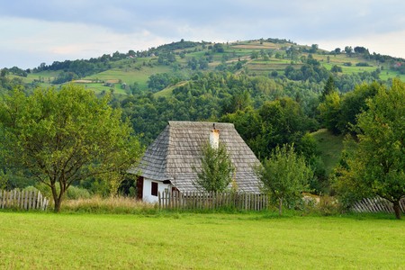 Romanian traditional village house from Sacuieuの写真素材