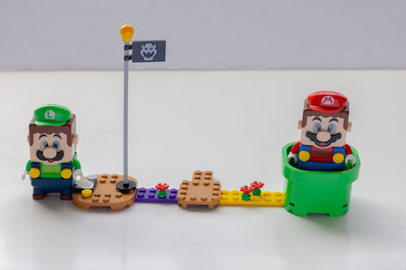 Calgary, Alberta, Canada. Jan 9, 2022. LEGO Mario and Luigi figure Interactive brick gameのeditorial素材
