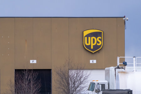Calgary, Alberta, Canada. Feb 13, 2023. A UPS truck facility loading truck zone.のeditorial素材