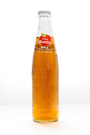 Calgary, Alberta, Canada. Sep `15, 2023. A Sidral Mundet APPLE NATURAL FLAVOR SODA 355 mL glass bottle.のeditorial素材