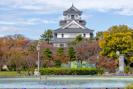 Nagahama, Shiga Prefecture, Japan. Nov 21, 2023. View Nagahama Castle from the front, as if seen from the vantage point of a fountain.のeditorial素材