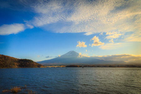 Mount Fuji view with Lake Kawaguchi and clear blue sky background in Kawaguchiko, Japanの写真素材