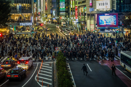 Tokyo, JAPAN - 17 November 2017: View from the Shibuya crossing. Shibuya is the major commercial and business district in Tokyo.のeditorial素材