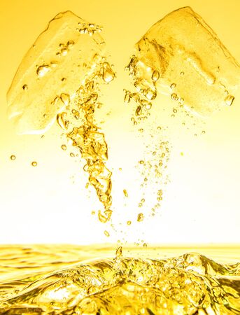 Close up view of the ice  in waterの写真素材
