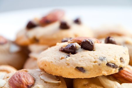 christmas chocolate cookies on white dish.の写真素材