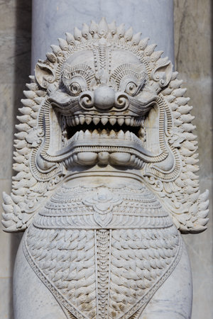 Lion Sculpture at wat Benchamabophit  in Thailandの写真素材