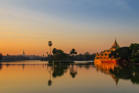 Kandawgyi Lake , Yangon in Myanmar  Burmar の写真素材
