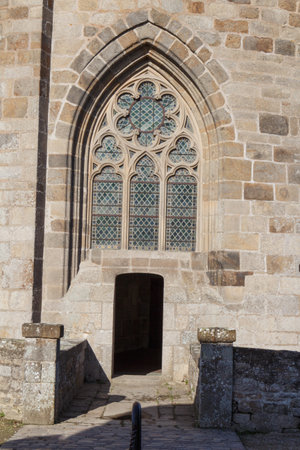 Front view of the door and stained-glass of the castle in Dinanのeditorial素材