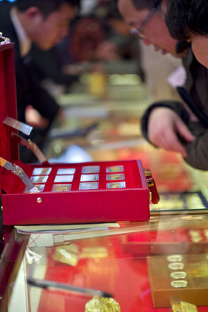 Gold saleの写真素材