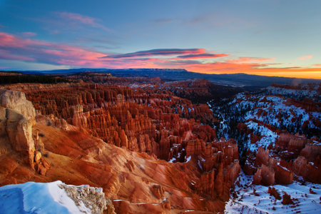 Bryce Winter Sunriseの写真素材