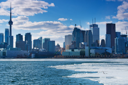 Winter in Toronto, Ontario ice meltingのeditorial素材