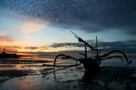 The boat and the Sunriseの写真素材