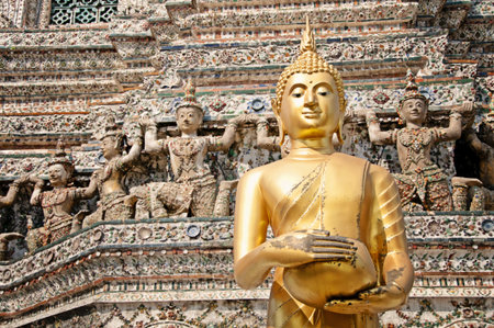 Wat Arun Temple, Bangkok, Thailandの写真素材