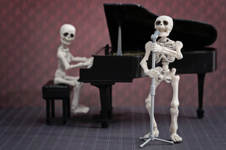 A skeleton pianist and skeleton singerの写真素材