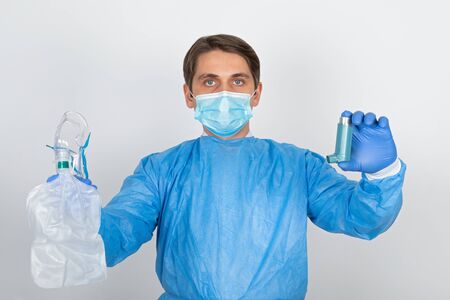 酸素マスクの写真 イラスト素材一覧 14 740件 ストックフォトのamanaimages Plus