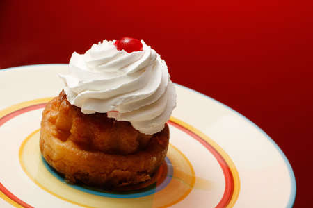 SAVARINA (Romanian dessert - cake and whipped cream)