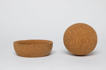 Introducing the Modern Cork Bowl and Sphere, perfect for adding an EcoFriendly touch to your decorの写真素材