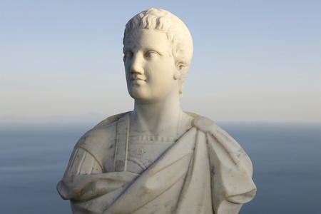 Santorin roman bust in Hotel Villa Cimbrone