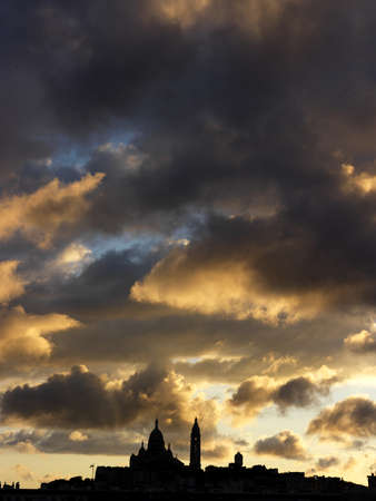 sacre coeur paris in backlightの写真素材