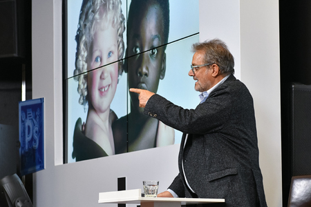 MOSCOW, RUSSIA - APRIL 24, 2018: Master class of Oliviero Toscani, an Italian photographer, best-known worldwide for designing controversial advertising campaigns for Italian brand Benetton.のeditorial素材