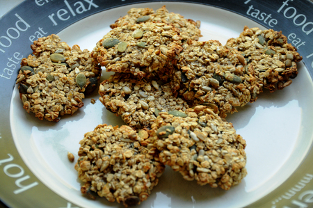 Oatmeal cookies on a plateの写真素材