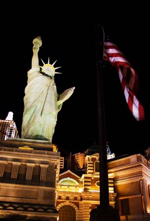 LAS VEGAS- MAY 1: A replica of the Statue of Liberty lays outside the New York New York Casino on May 1, 2007 in Las Vegas. The original Statue of Liberty was presented to the USA by France in 1886.のeditorial素材